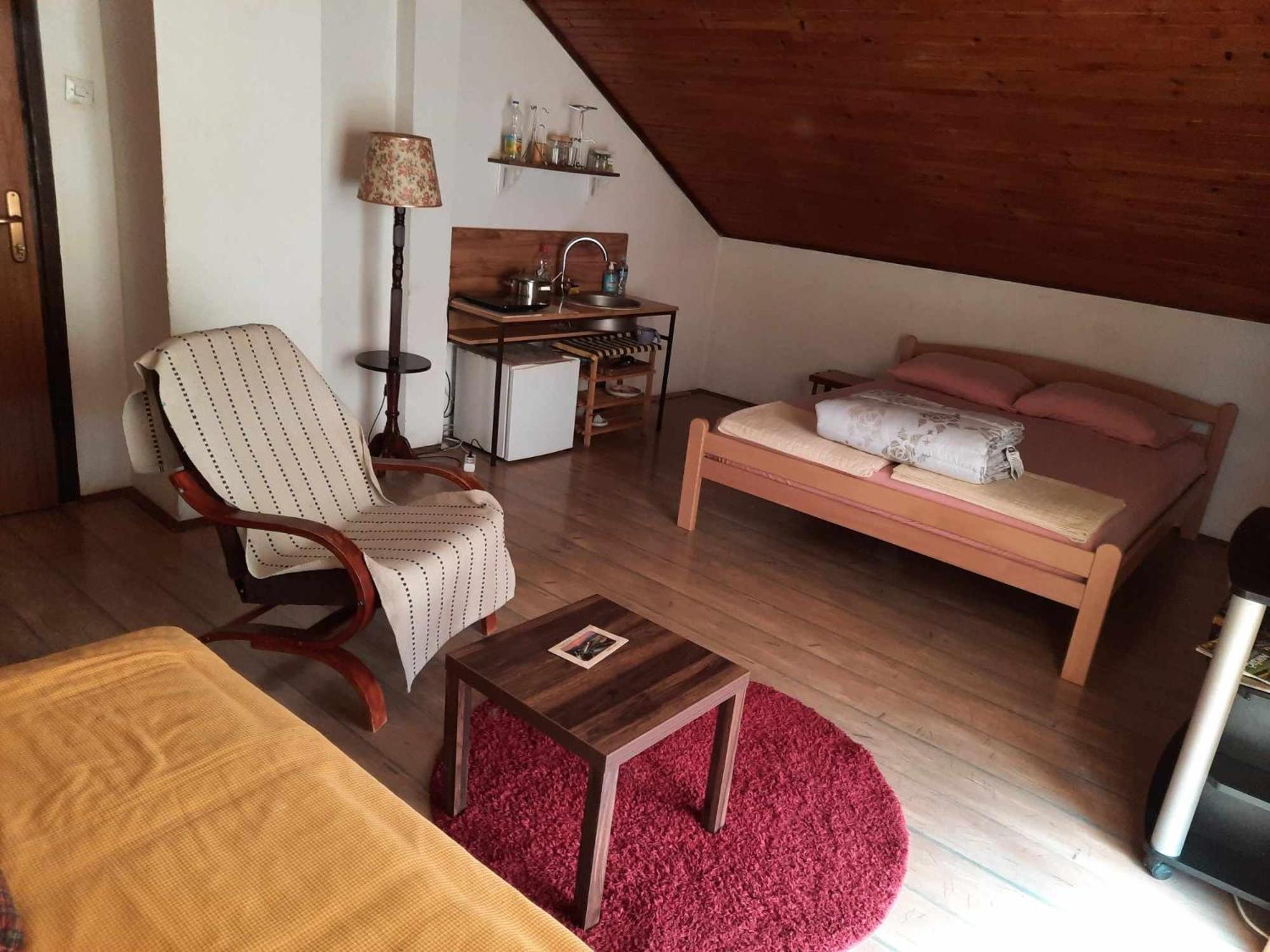 Old Town House Apartment Niksic ภายนอก รูปภาพ